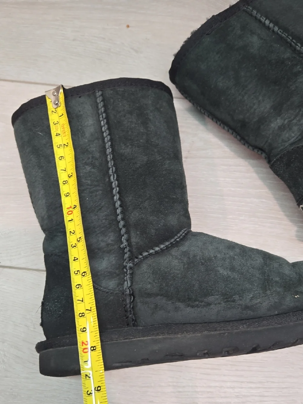 UGG Australia Women Black Suede Mid-Calf Shearling Boots Shoes Sz 6